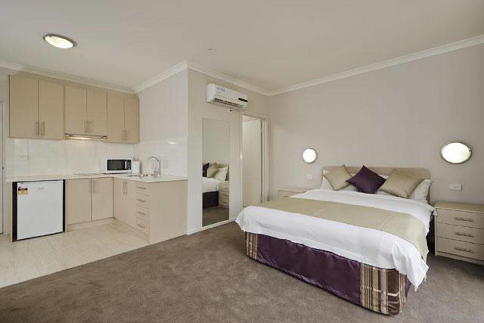 Carlton Lygon Lodge - Close To Melbourne Uni Екстер'єр фото
